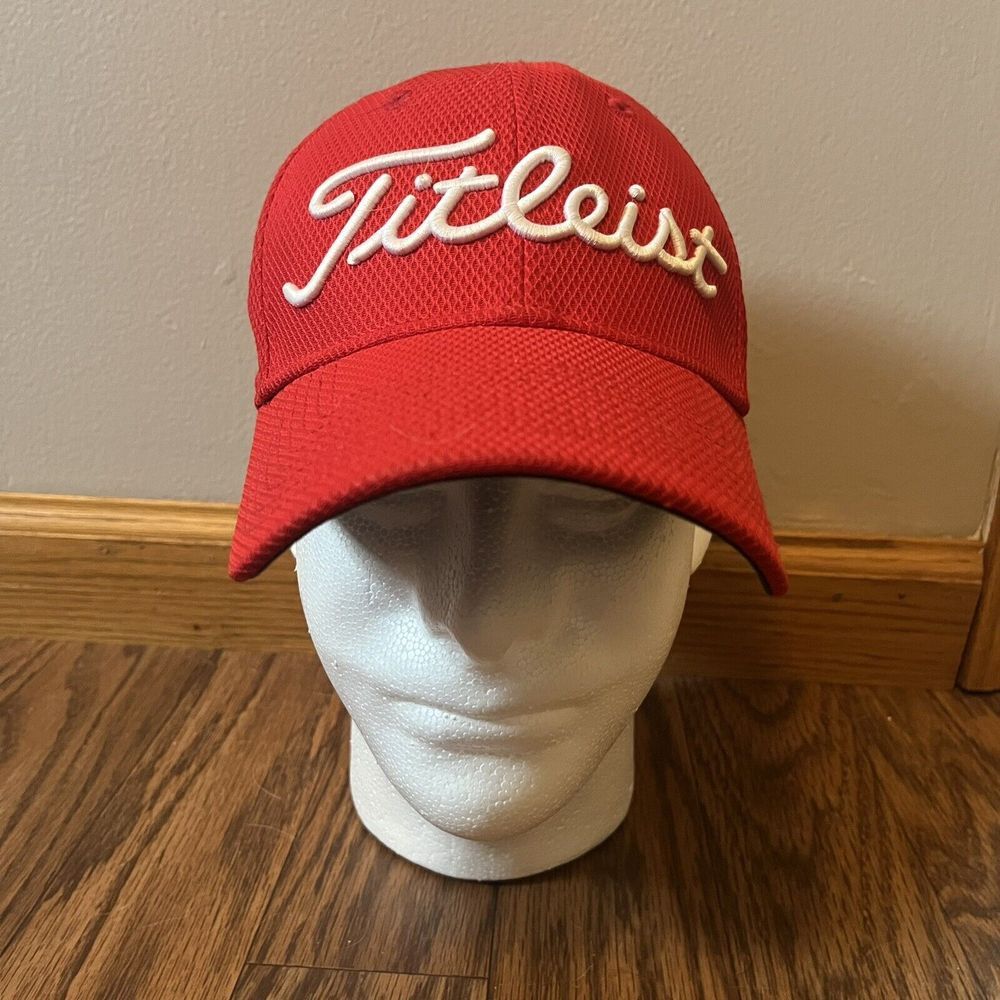 Titleist‎ Hat Cap Red Mens Small/Medium Fitted Golf Golfing